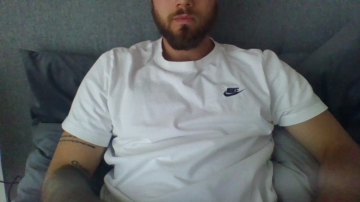 fuckboy1995xxx  15-11-2021
